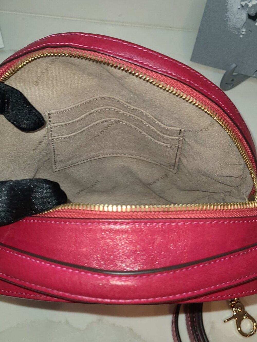 Brahmin Lane Fuchsia Raspberry Melbourne Leather Crossbody Bag EUC - Picture 9 of 9